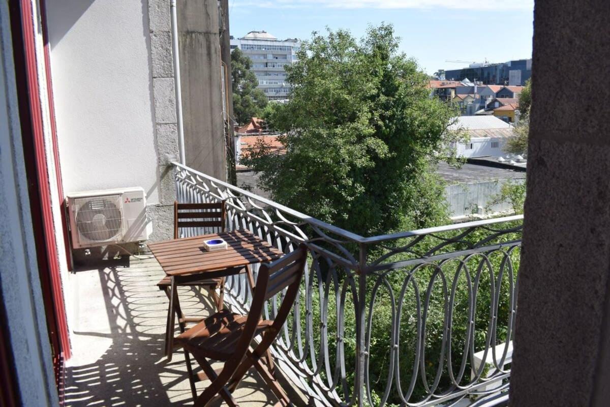 Liiiving In Porto - Vintage Balcony Apartment المظهر الخارجي الصورة